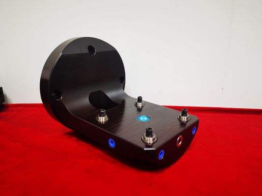 Cnc 작업에서 유연한 교환을위한 5 축 고정 장치