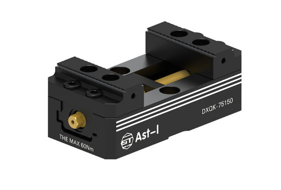 정밀 자중심 프레싱 머신 Vise 5 축 가공 고정