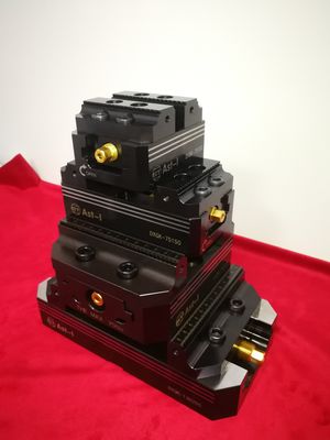 0.02mm 5 축 바이스 60Nm Maual 셀프 센터링 머신 바이스 75100