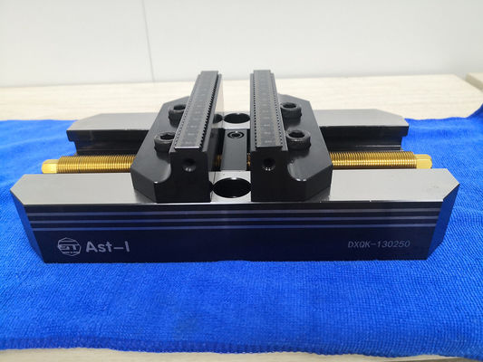 정밀 조정 가능한 5 축 고정 장치 수동 Cnc 밀링 고정 장치