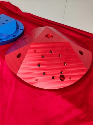 5 주축을 위한 정착물 3 작업부 피라미드를 고정시키는 다중 탑재 96 밀리미터 CNC 라이저 CNC